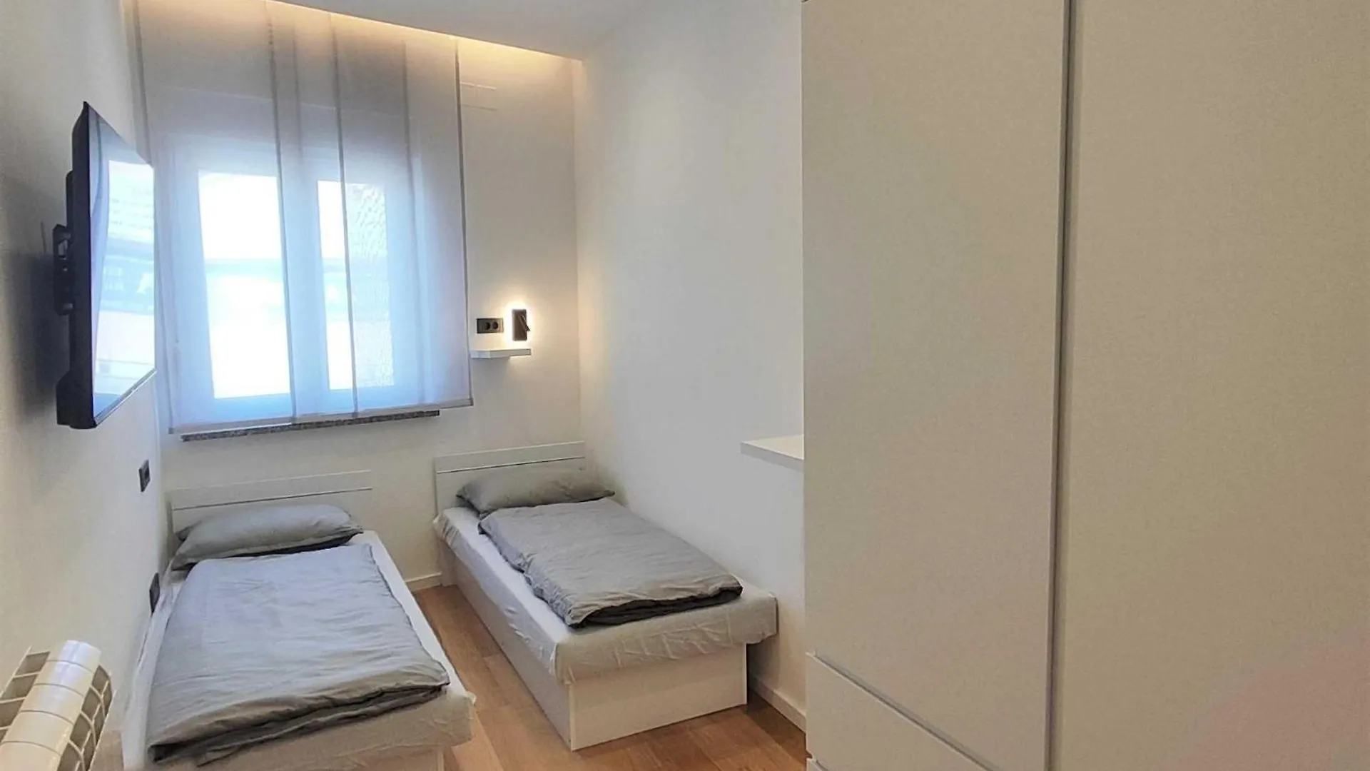 Apartment Bright And Spacious Stay With Private Parking In Crikvenica